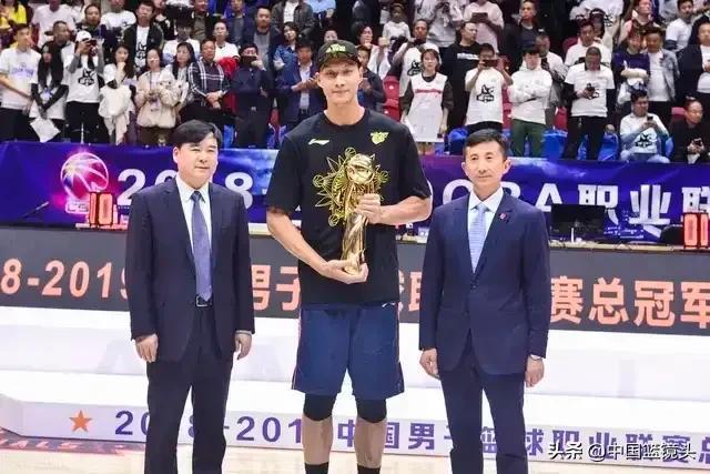 支球队在激 支球队在激