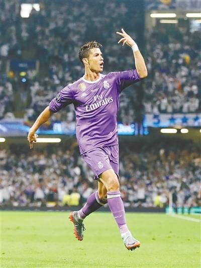 运动员们穿 运动员们穿