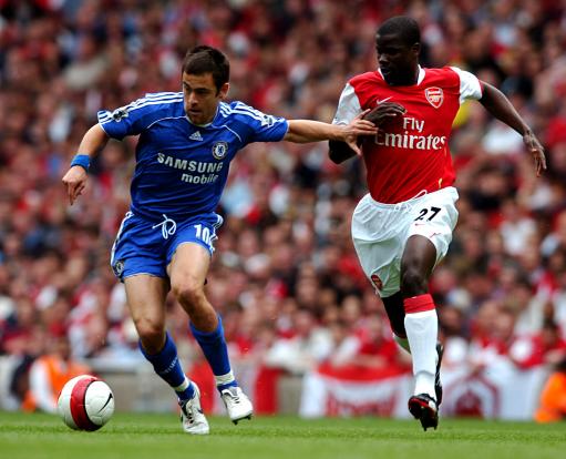 军签下了己 军签下了己