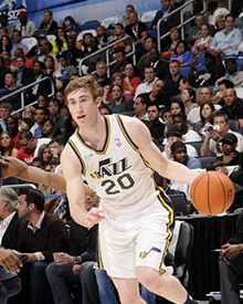 讨与透明度 讨与透明度