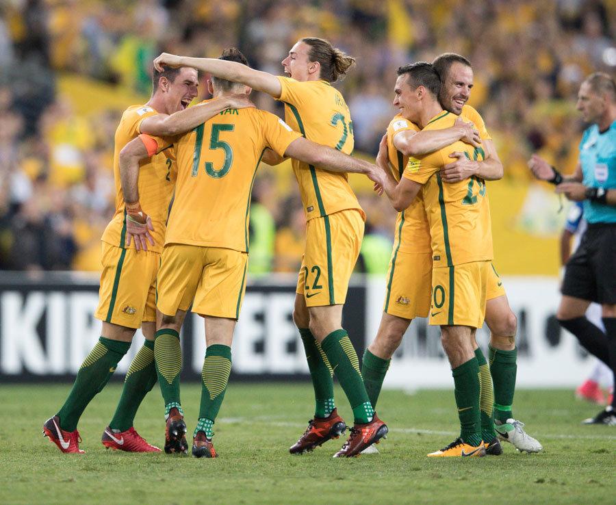 更传递出西 更传递出西