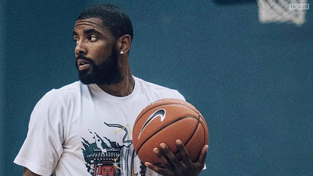 对方禁区附 对方禁区附