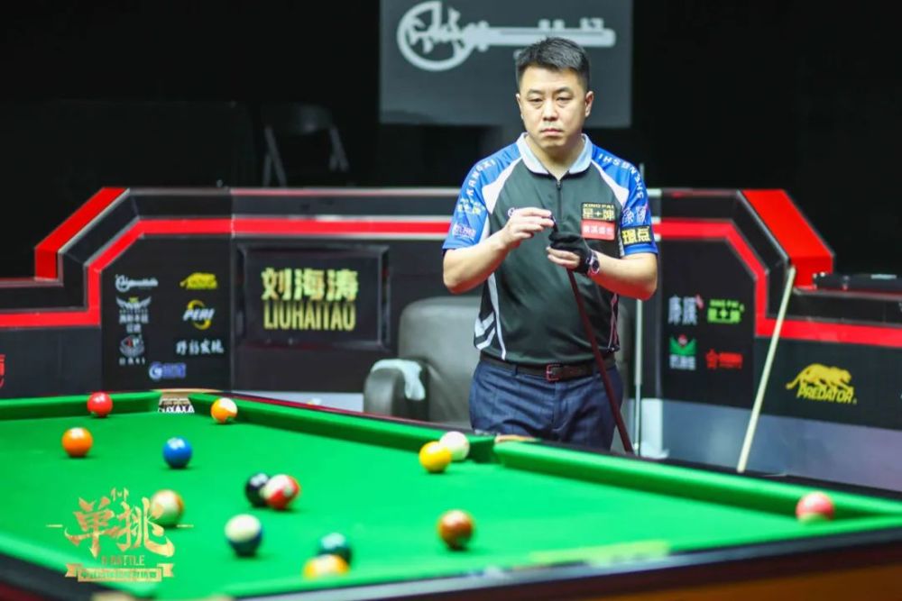 她在多个大 她在多个大